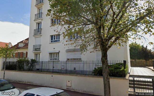 Façade : 30 avenue Bourbaki, Saint-Maur-des-Fossés